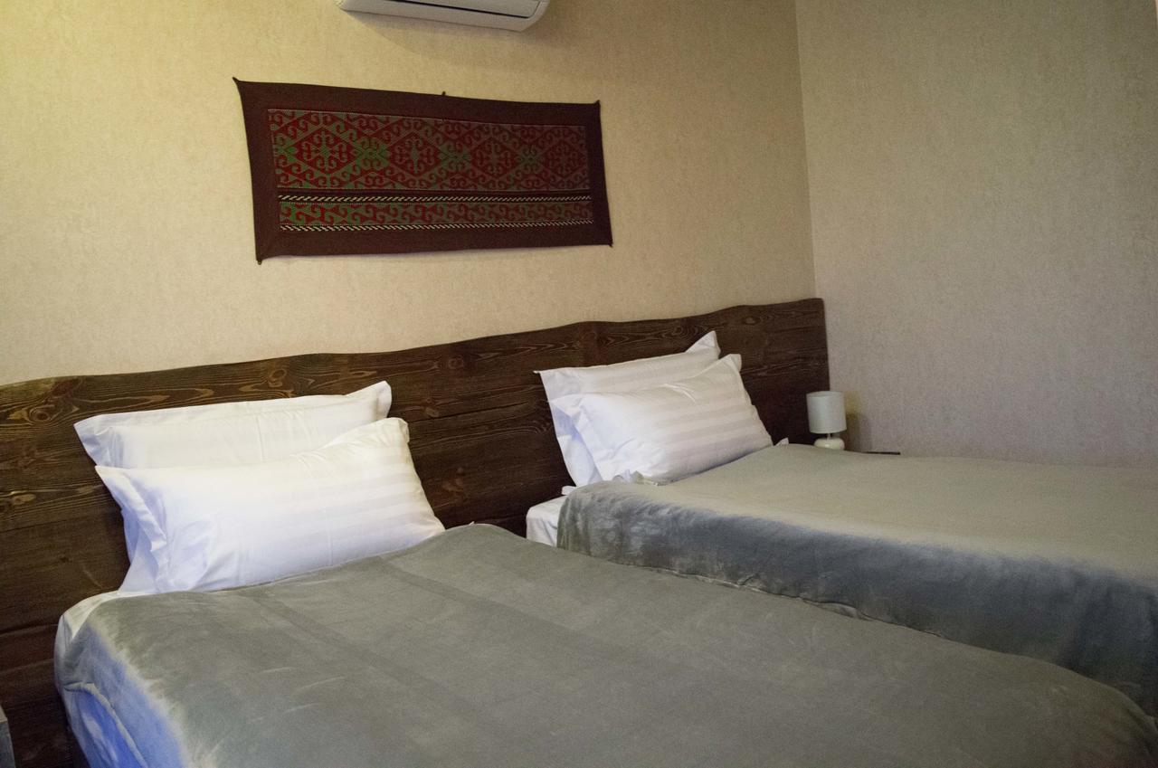 My Hotel Bishkek Esterno foto